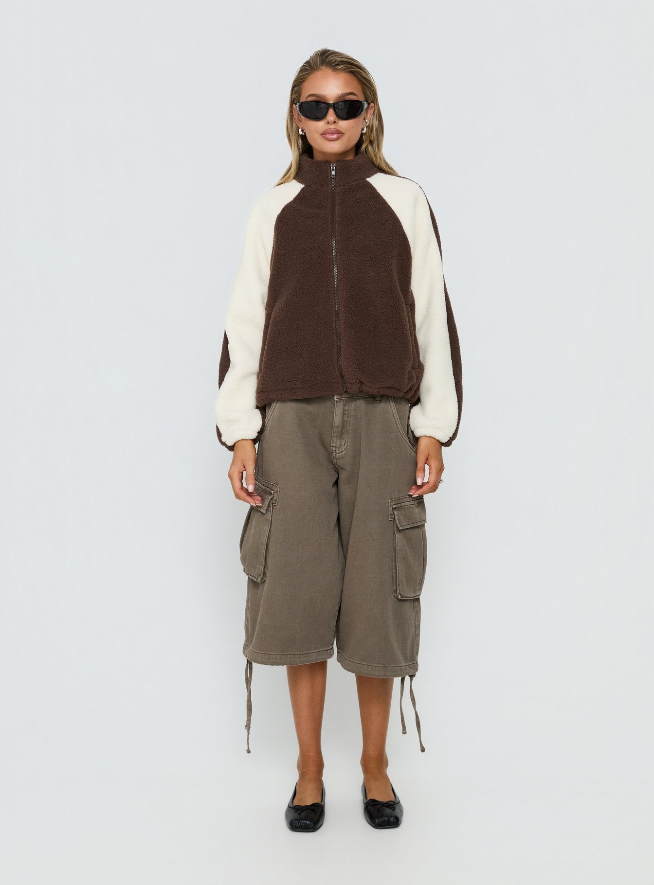 Fair Play Funnel Neck Zip Jacket Brown / Cream