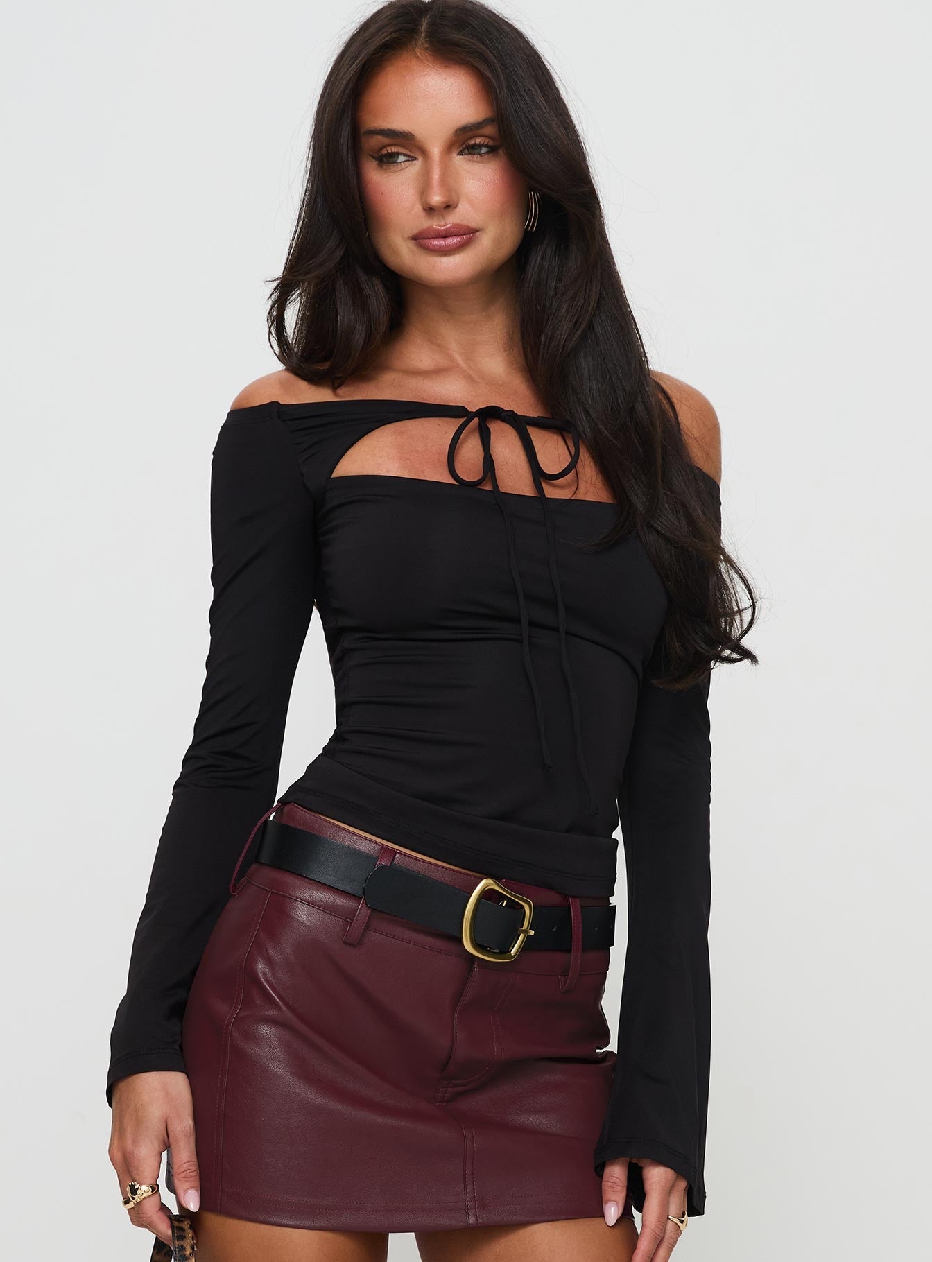 Nevah Long Sleeve Top Black