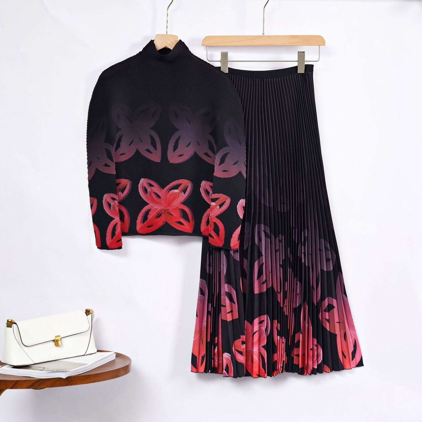 Contrast Floral Pleated Top+Skirt Set