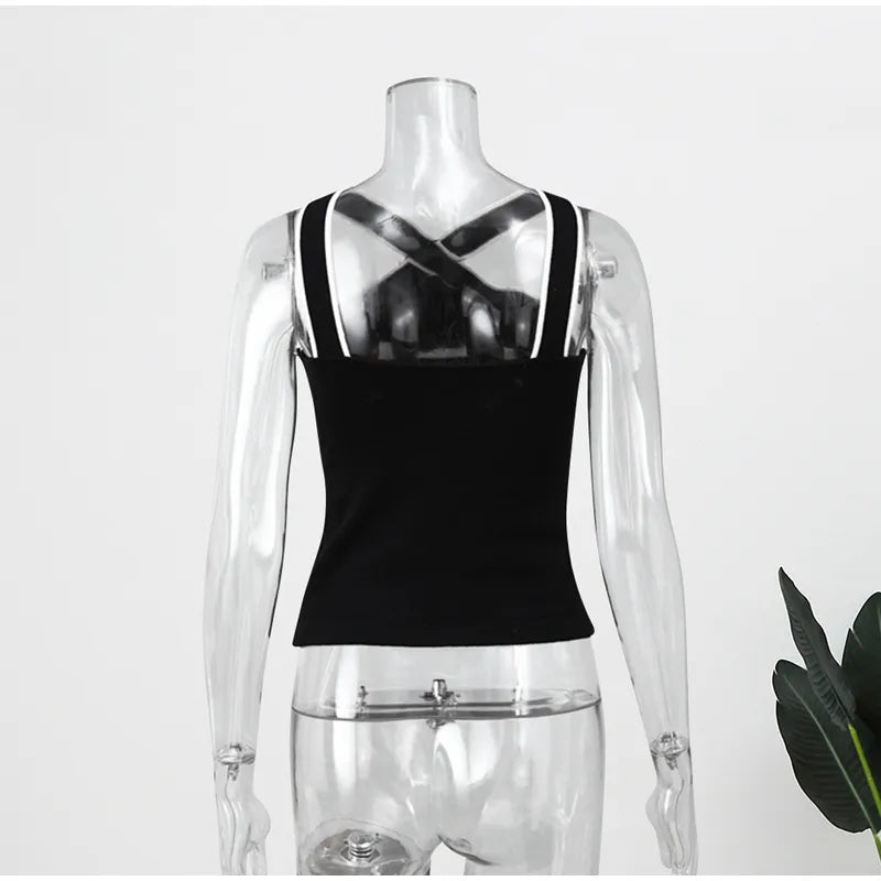 Contrast Lined Sleeveless Knitted  Top