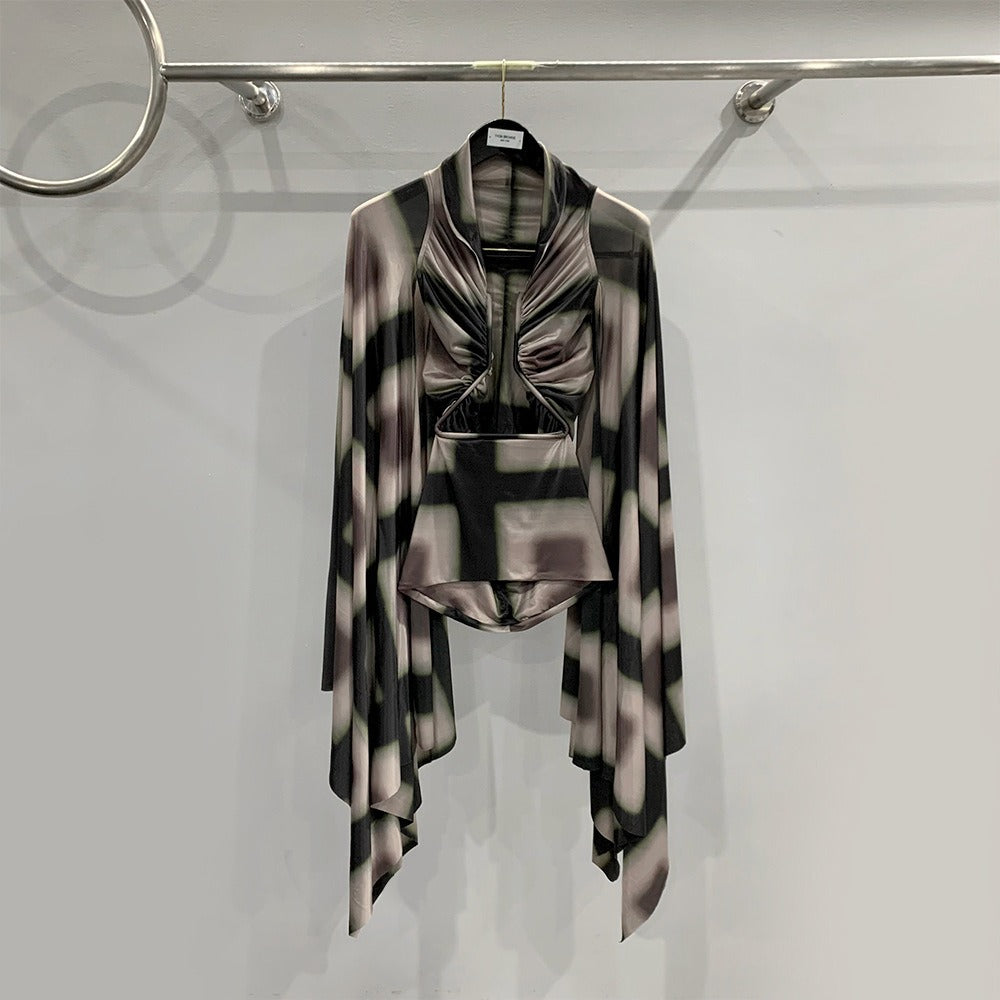 Geometric Hollow Fixed Frame Batwing Top